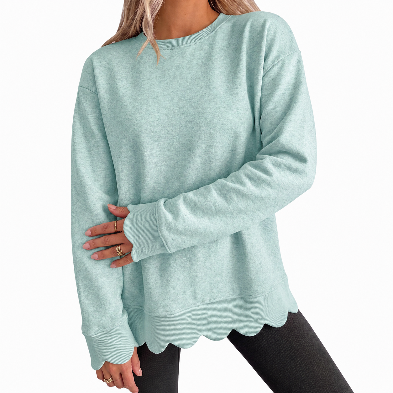 Melissa | Vintage Scallop-Hem Sweatshirt